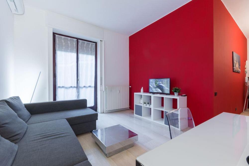 Hbhall Loreto 19 Apartment ميلان المظهر الخارجي الصورة